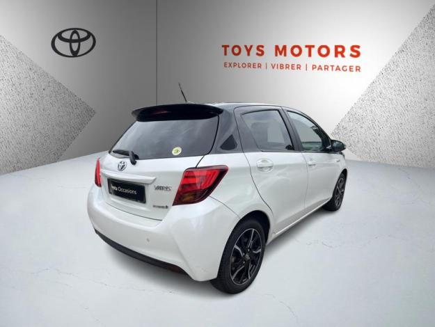TOYOTA Yaris 100h Style  