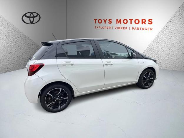 TOYOTA Yaris 100h Style  