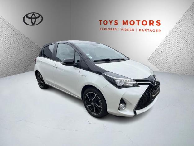 TOYOTA Yaris 100h Style  