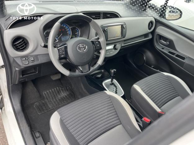 TOYOTA Yaris 100h Style  
