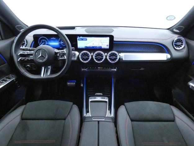 MERCEDES-BENZ EQB 250+ AMG Line  