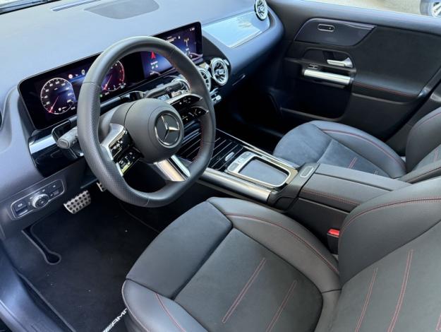 MERCEDES-BENZ GLA 200 d AMG Line  