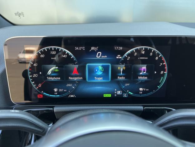 MERCEDES-BENZ GLA 250 e AMG Line AMG Line GLA 250 e AMG Line