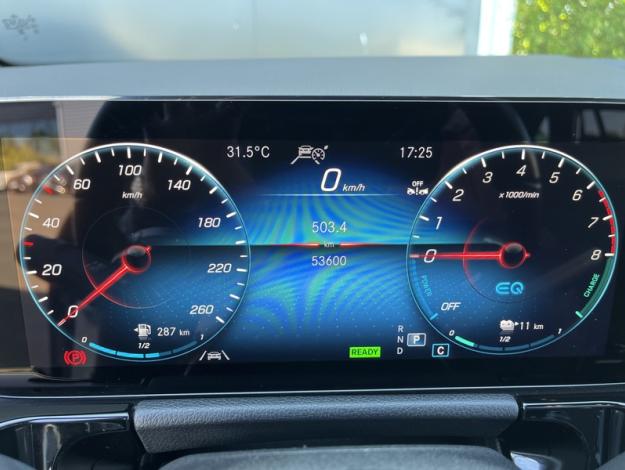 MERCEDES-BENZ GLA 250 e AMG Line AMG Line GLA 250 e AMG Line