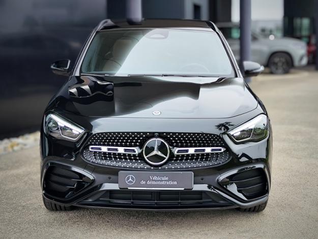MERCEDES-BENZ GLA 200 d AMG Line  GLA 200 d AMG Line