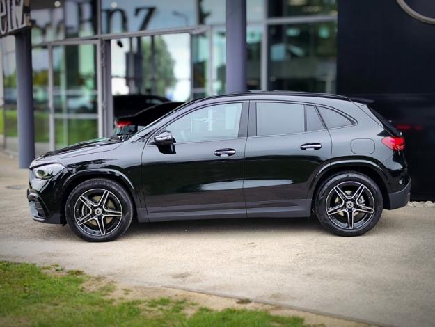 MERCEDES-BENZ GLA 200 d AMG Line  GLA 200 d AMG Line