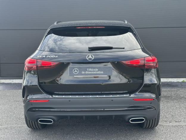 MERCEDES-BENZ GLA 200 d AMG Line  GLA 200 d AMG Line