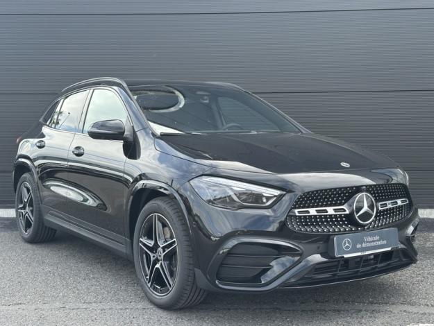 MERCEDES-BENZ GLA 200 d AMG Line  GLA 200 d AMG Line