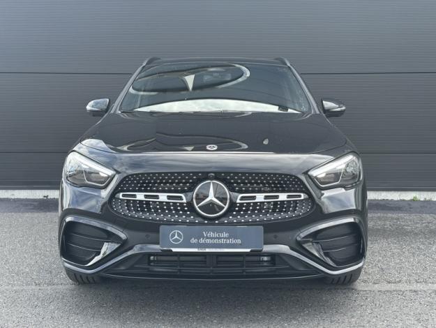 MERCEDES-BENZ GLA 200 d AMG Line  GLA 200 d AMG Line