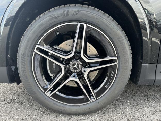 MERCEDES-BENZ GLA 200 d AMG Line  GLA 200 d AMG Line