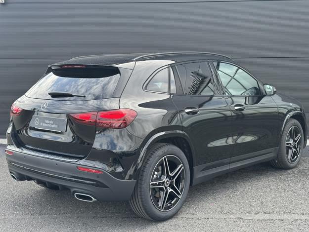 MERCEDES-BENZ GLA 200 d AMG Line  GLA 200 d AMG Line