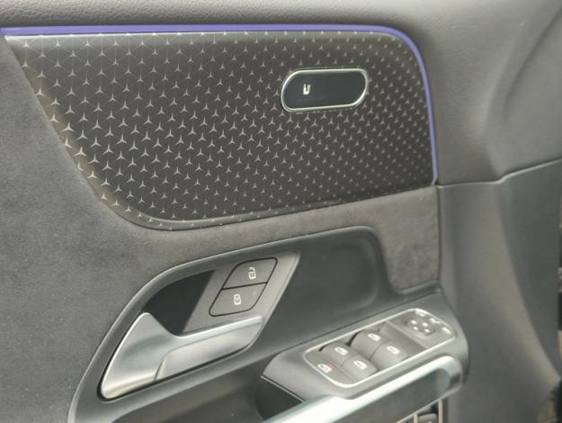 MERCEDES-BENZ EQB 250 + Star Edition - AMG Line - 5 ans de garantie  