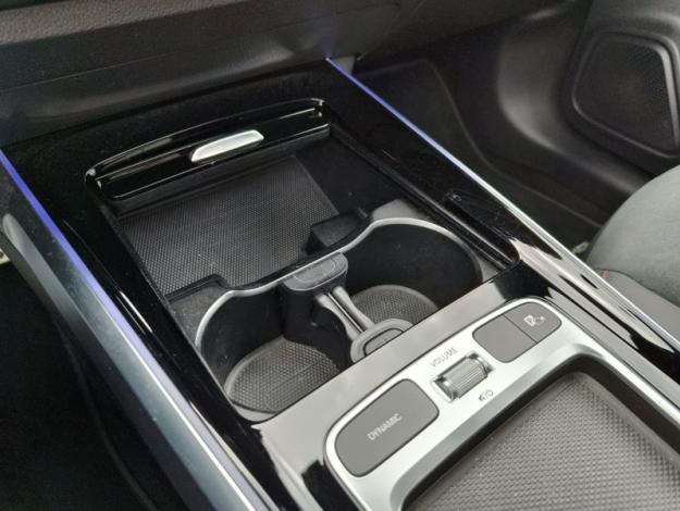 MERCEDES-BENZ EQB 250 + Star Edition - AMG Line - 5 ans de garantie  