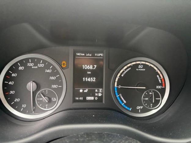 MERCEDES-BENZ eVito Fourgon 60kWh LG   