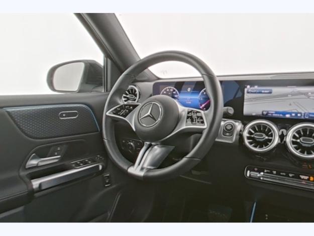 MERCEDES-BENZ GLB-Klasse GLB 180 d Luxury Line