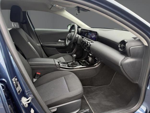 MERCEDES-BENZ Classe A 180 d  A 180 d
