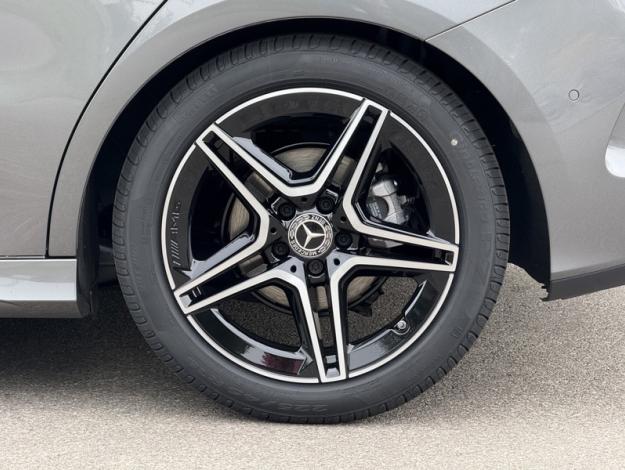 MERCEDES-BENZ Classe B 180 AMG Line  Classe B 180 AMG Line