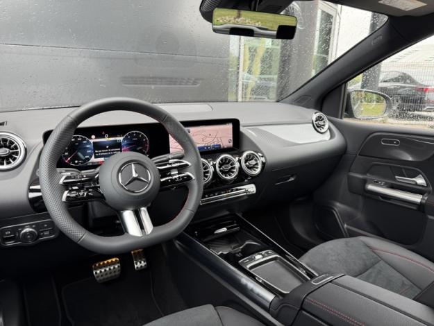 MERCEDES-BENZ Classe B 180 AMG Line  Classe B 180 AMG Line