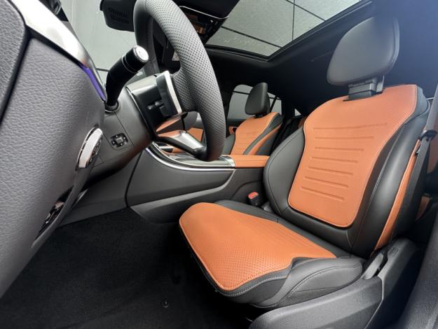 MERCEDES-BENZ GLC Coupé GLC 220 d 4MATIC Coupé AMG Line  GLC 220 d 4MATIC Coupé AMG Line