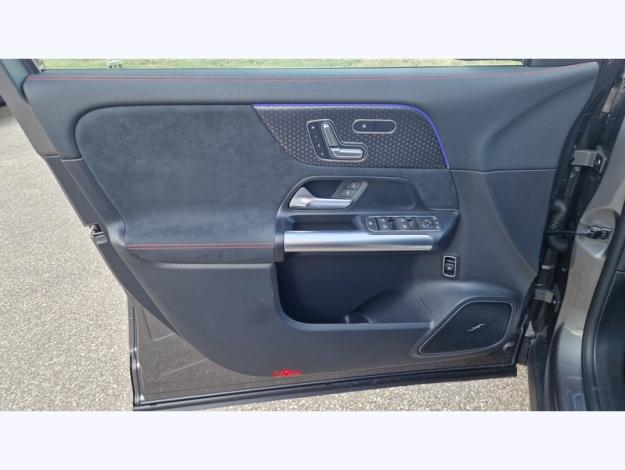 MERCEDES-BENZ EQA 250+ Edition  