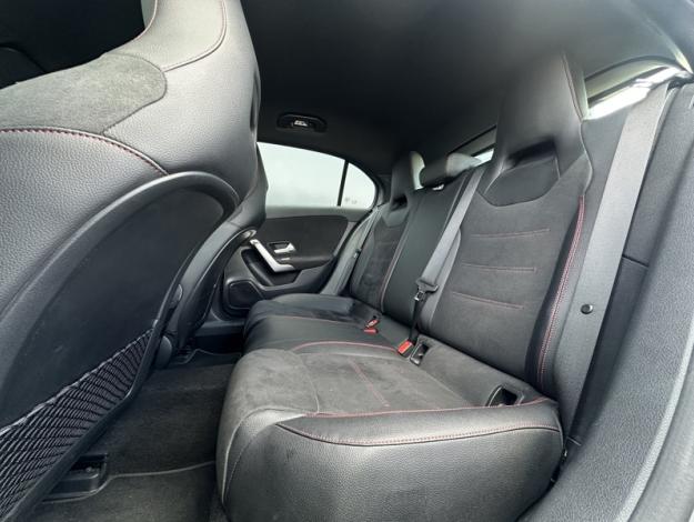 MERCEDES-BENZ Classe A 200 AMG Line  
