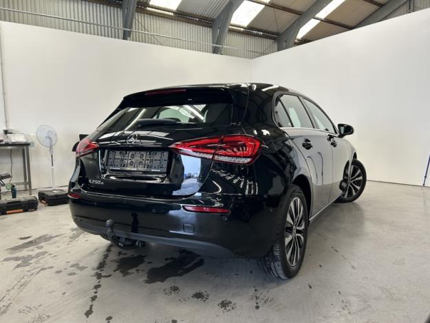 MERCEDES-BENZ A 250 e Business  