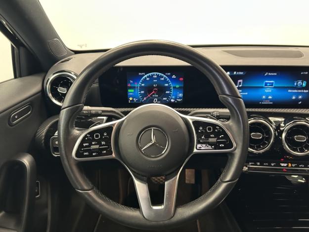 MERCEDES-BENZ A 250 e Business  