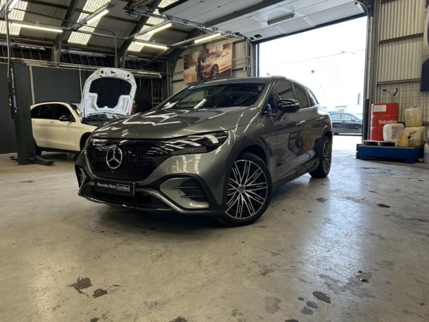 MERCEDES-BENZ EQE SUV 350+ AMG Line Pano Burmester  