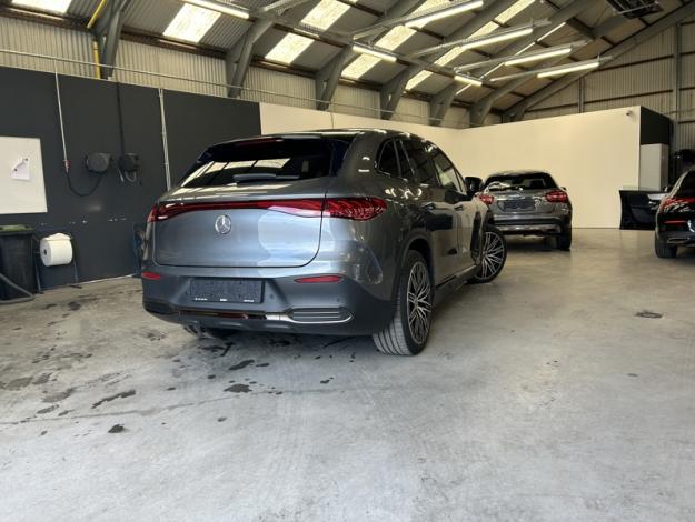 MERCEDES-BENZ EQE SUV 350+ AMG Line Pano Burmester  