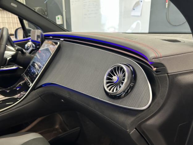 MERCEDES-BENZ EQE SUV 350+ AMG Line Pano Burmester  