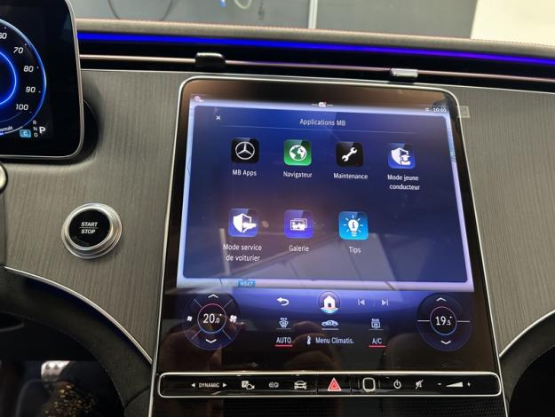 MERCEDES-BENZ EQE SUV 350+ AMG Line Pano Burmester  