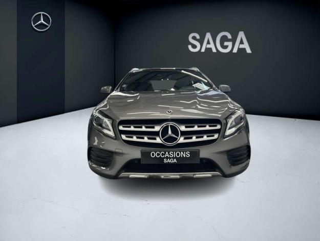 MERCEDES-BENZ GLA 180 AMG Pack Night Toit ouvrant  
