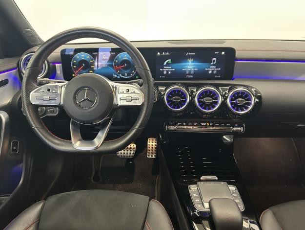MERCEDES-BENZ CLA-Klasse CLA 180 Shooting Brake AMG Line