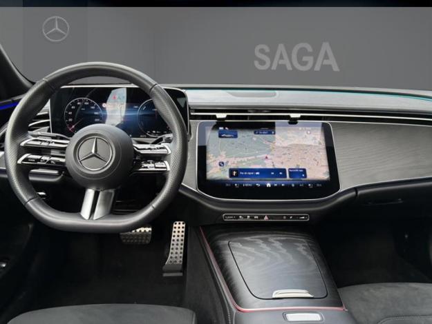 MERCEDES-BENZ E 300 de Berline AMG Line Toit Pano AMG LINE 