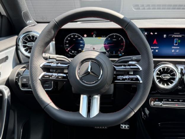 MERCEDES-BENZ Classe A 200 d AMG Line  Classe A 200 d AMG Line