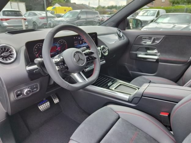 MERCEDES-BENZ GLA 180 Star Edition - SAGA Huy (+32 85 23 69 00) 
