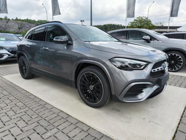 MERCEDES-BENZ GLA 180 Star Edition - SAGA Huy (+32 85 23 69 00) 