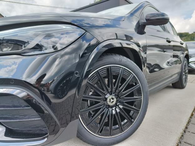 MERCEDES-BENZ GLA 180 Star Edition - SAGA Huy (+32 85 23 69 00) 