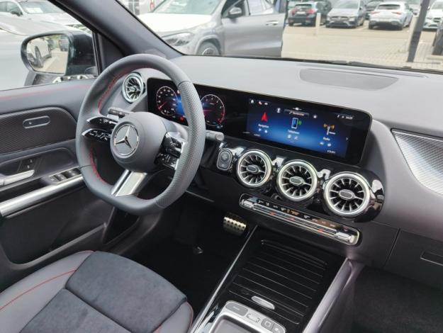 MERCEDES-BENZ GLA 180 Star Edition - SAGA Huy (+32 85 23 69 00) 
