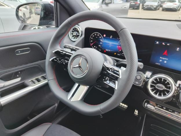 MERCEDES-BENZ GLA 180 Star Edition - SAGA Huy (+32 85 23 69 00) 