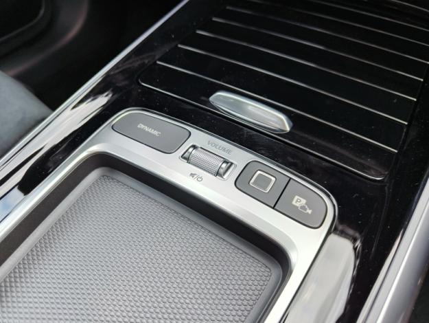 MERCEDES-BENZ GLA 180 Star Edition - SAGA Huy (+32 85 23 69 00) 