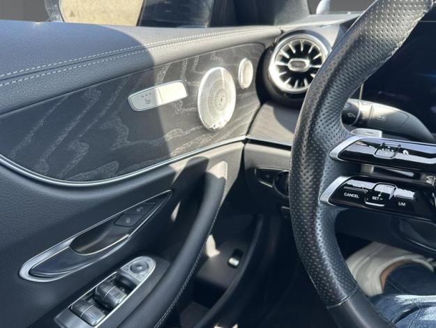 MERCEDES-BENZ Classe E E 200 Coupé