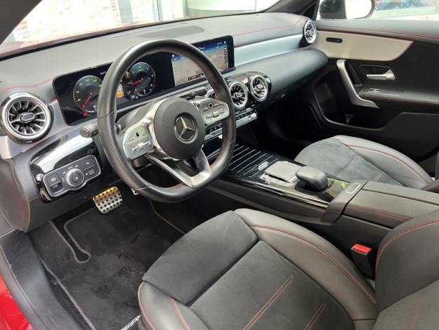 MERCEDES-BENZ CLA Coupé CLA 200 d Coupé AMG Line  