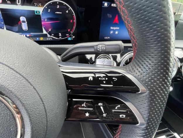 MERCEDES-BENZ Classe A 200 d AMG Line  