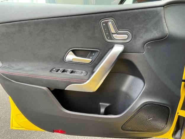 MERCEDES-BENZ Classe A 200 d AMG Line  