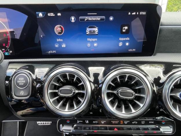 MERCEDES-BENZ Classe A 200 d AMG Line  