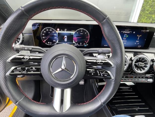 MERCEDES-BENZ Classe A 200 d AMG Line  