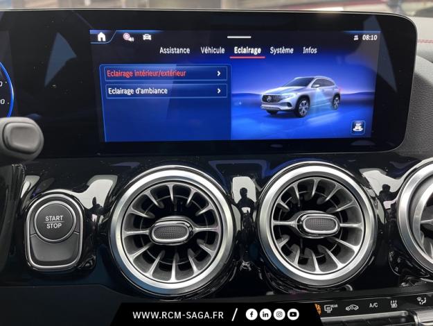 MERCEDES-BENZ EQA 250+ AMG Line  