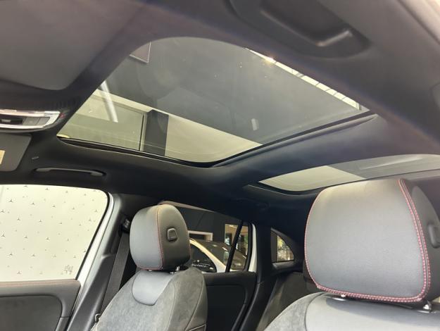MERCEDES-BENZ EQA 250 +  Business Star Edition