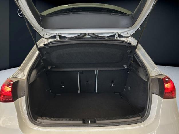 MERCEDES-BENZ A-Klasse A 180 AMG Line